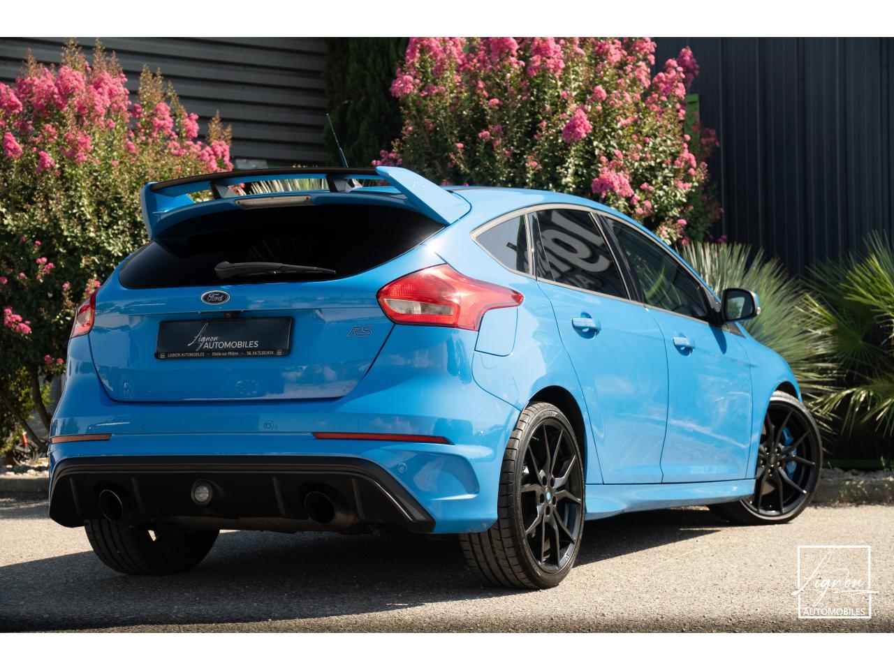 Photo FORD FOCUS RS 2.3 EcoBoost - 350 - Recaro Baquet - Jantes Forgé - Carplay - Sono Sony - à partir de 571 euros