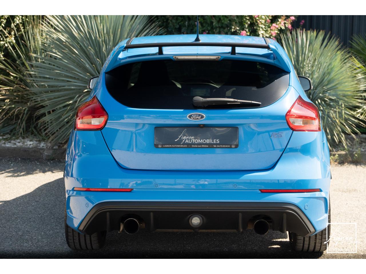 Photo FORD FOCUS RS 2.3 EcoBoost - 350 - Recaro Baquet - Jantes Forgé - Carplay - Sono Sony - à partir de 571 euros