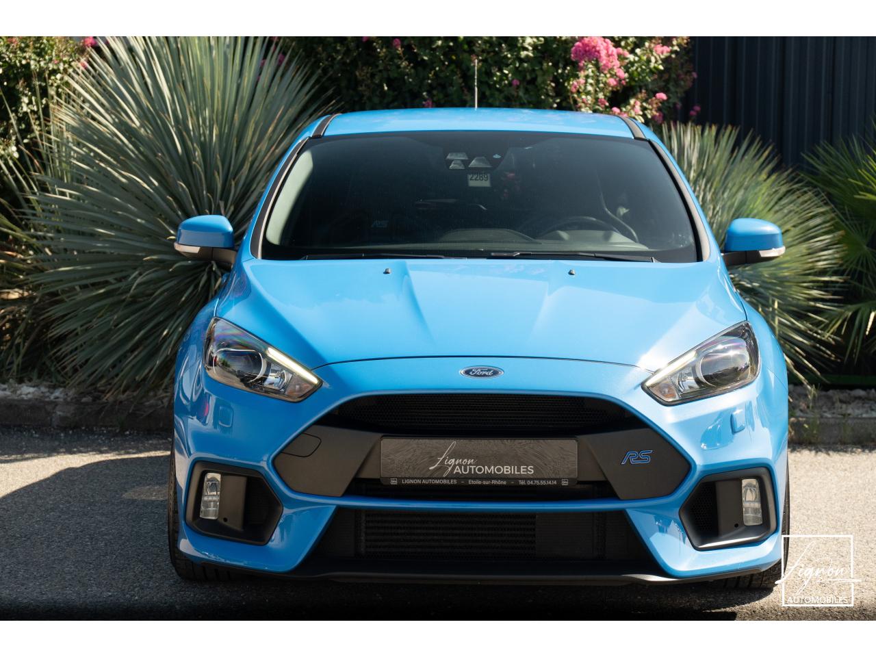 Photo FORD FOCUS RS 2.3 EcoBoost - 350 - Recaro Baquet - Jantes Forgé - Carplay - Sono Sony - à partir de 571 euros