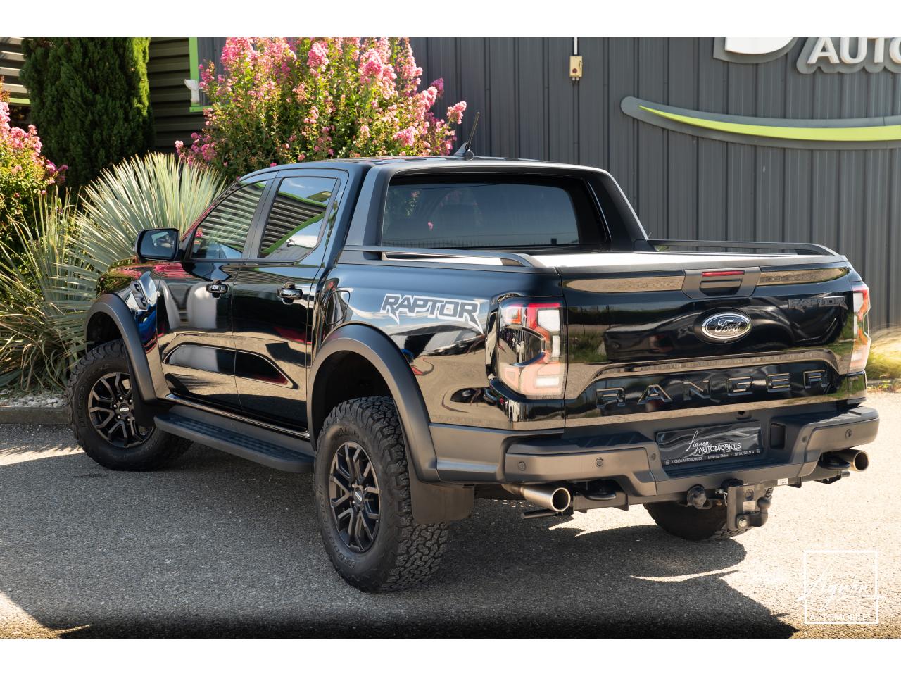 Photo FORD RAPTOR 3.0 V6 EcoBoost - 292 - BVA10 Double Cabine - TVA Apparente - à partir de 565 euros