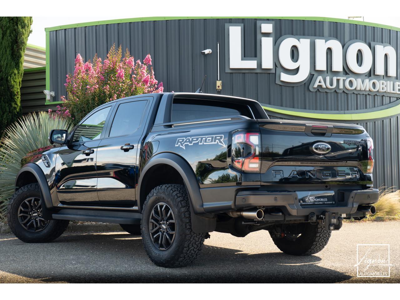 Photo FORD RAPTOR 3.0 V6 EcoBoost - 292 - BVA10 Double Cabine - TVA Apparente - à partir de 565 euros