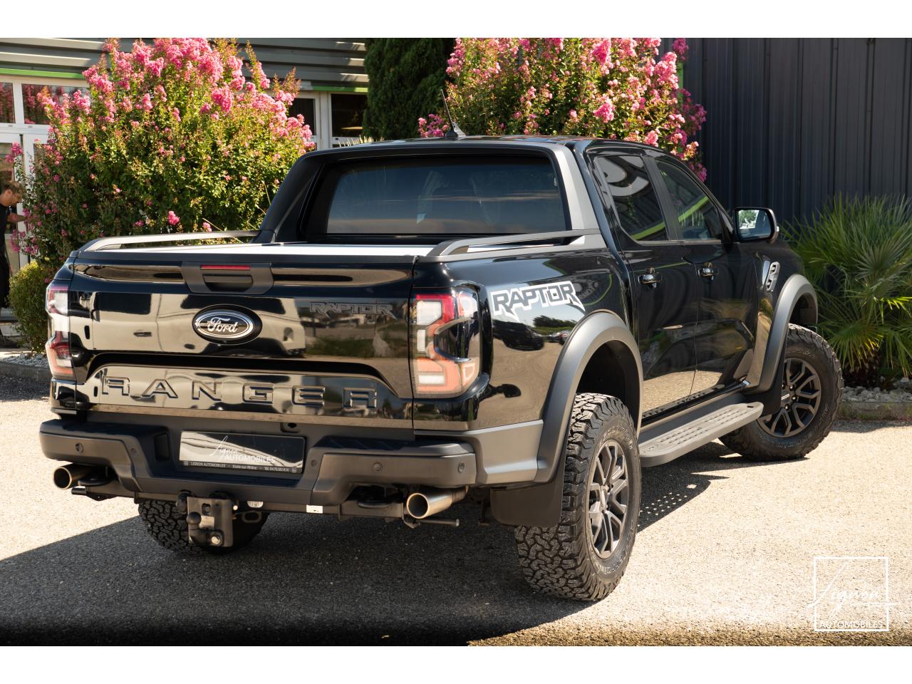 Photo FORD RAPTOR 3.0 V6 EcoBoost - 292 - BVA10 Double Cabine - TVA Apparente - à partir de 565 euros