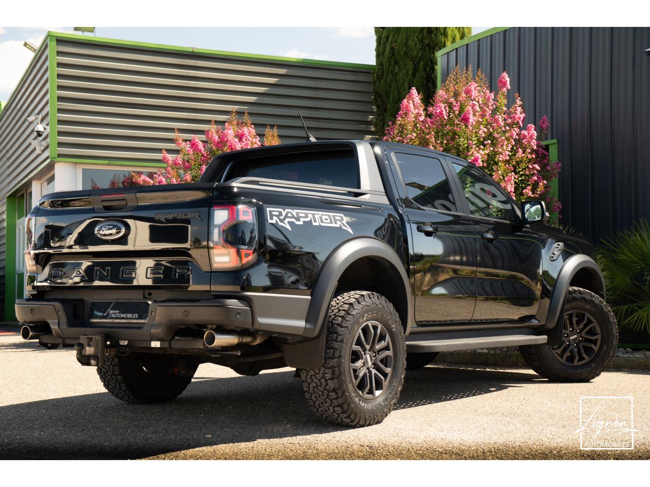 Photo FORD RAPTOR 3.0 V6 EcoBoost - 292 - BVA10 Double Cabine - TVA Apparente - à partir de 565 euros