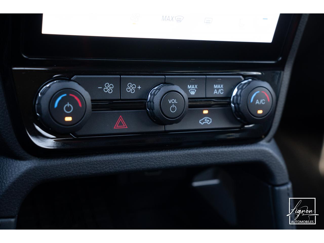 Photo FORD RAPTOR 3.0 V6 EcoBoost - 292 - BVA10 Double Cabine - TVA Apparente - à partir de 565 euros