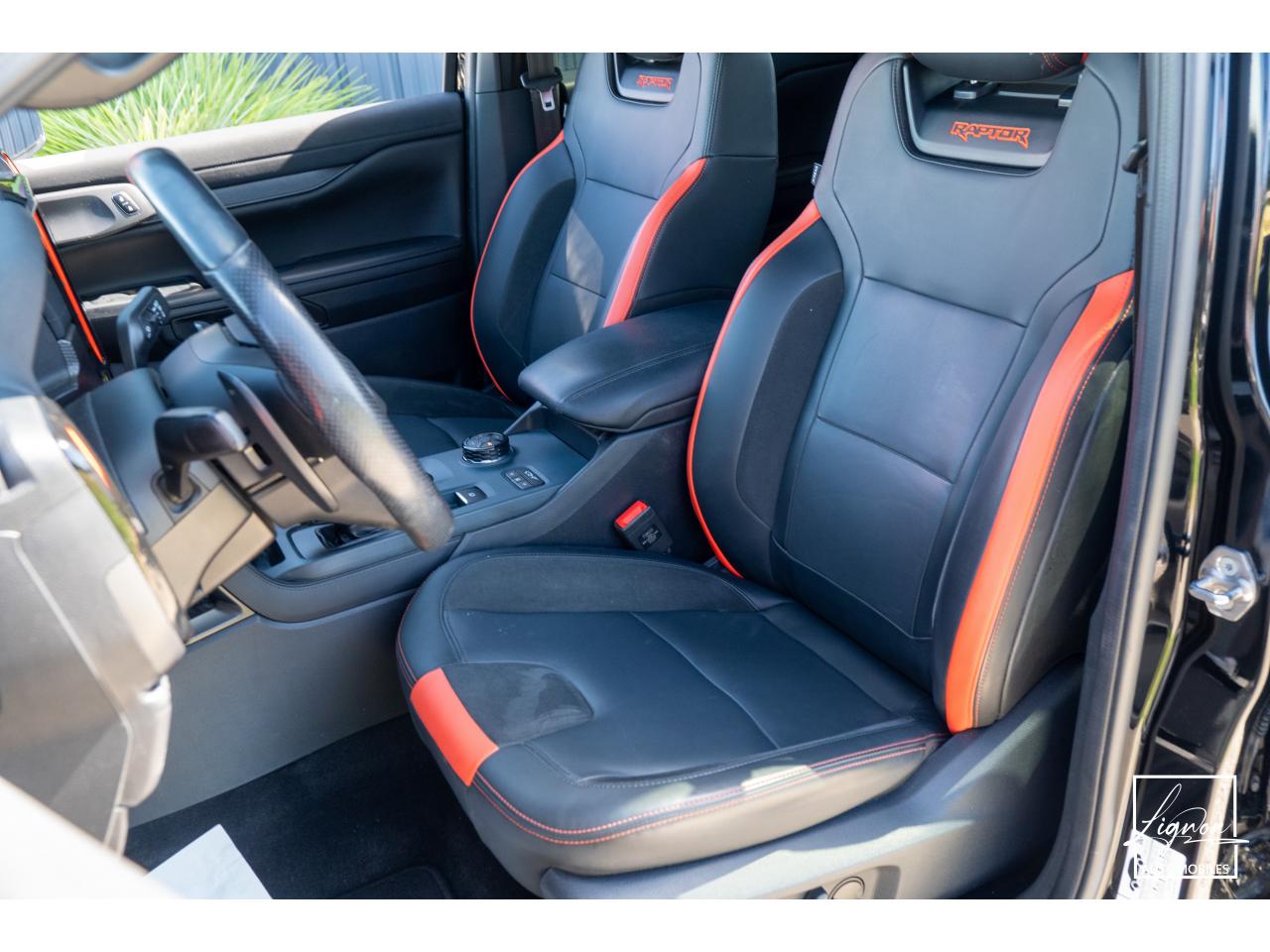 Photo FORD RAPTOR 3.0 V6 EcoBoost - 292 - BVA10 Double Cabine - TVA Apparente - à partir de 565 euros