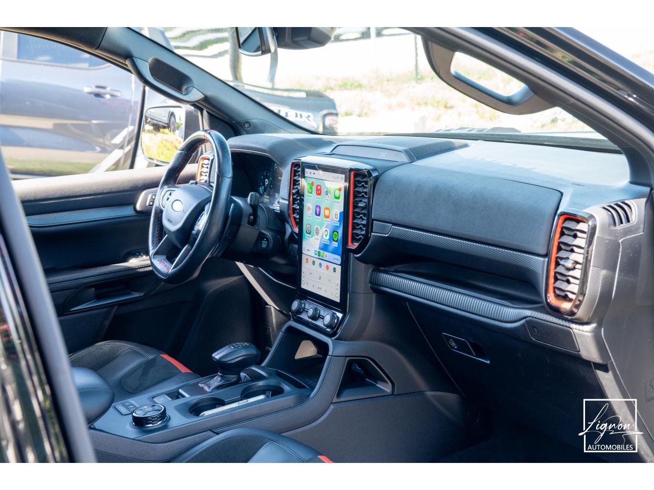 Photo FORD RAPTOR 3.0 V6 EcoBoost - 292 - BVA10 Double Cabine - TVA Apparente - à partir de 565 euros