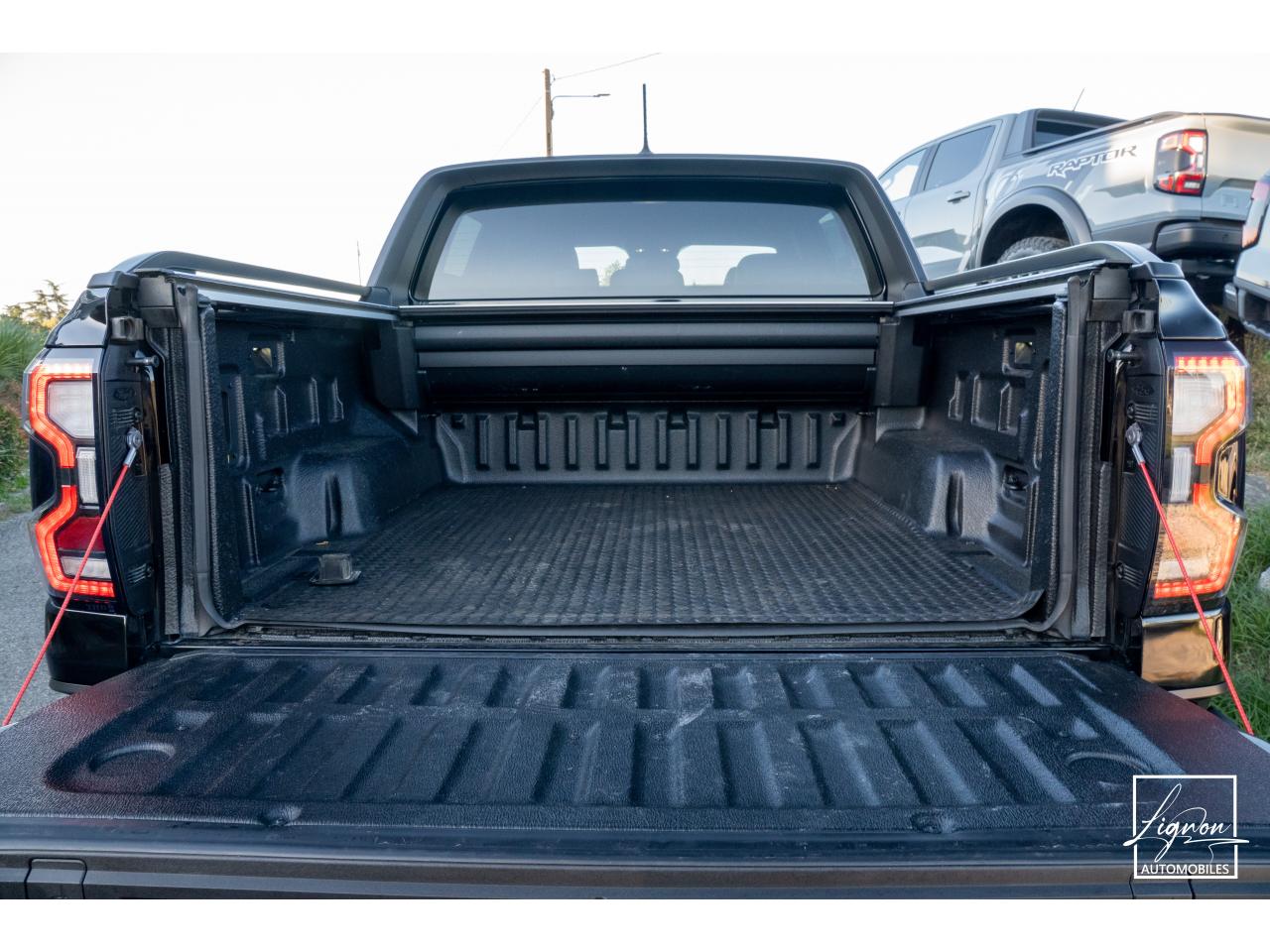 Photo FORD RAPTOR 3.0 V6 EcoBoost 2026 - 292 - BVA - TVA Apparente - à partir de 732 euros
