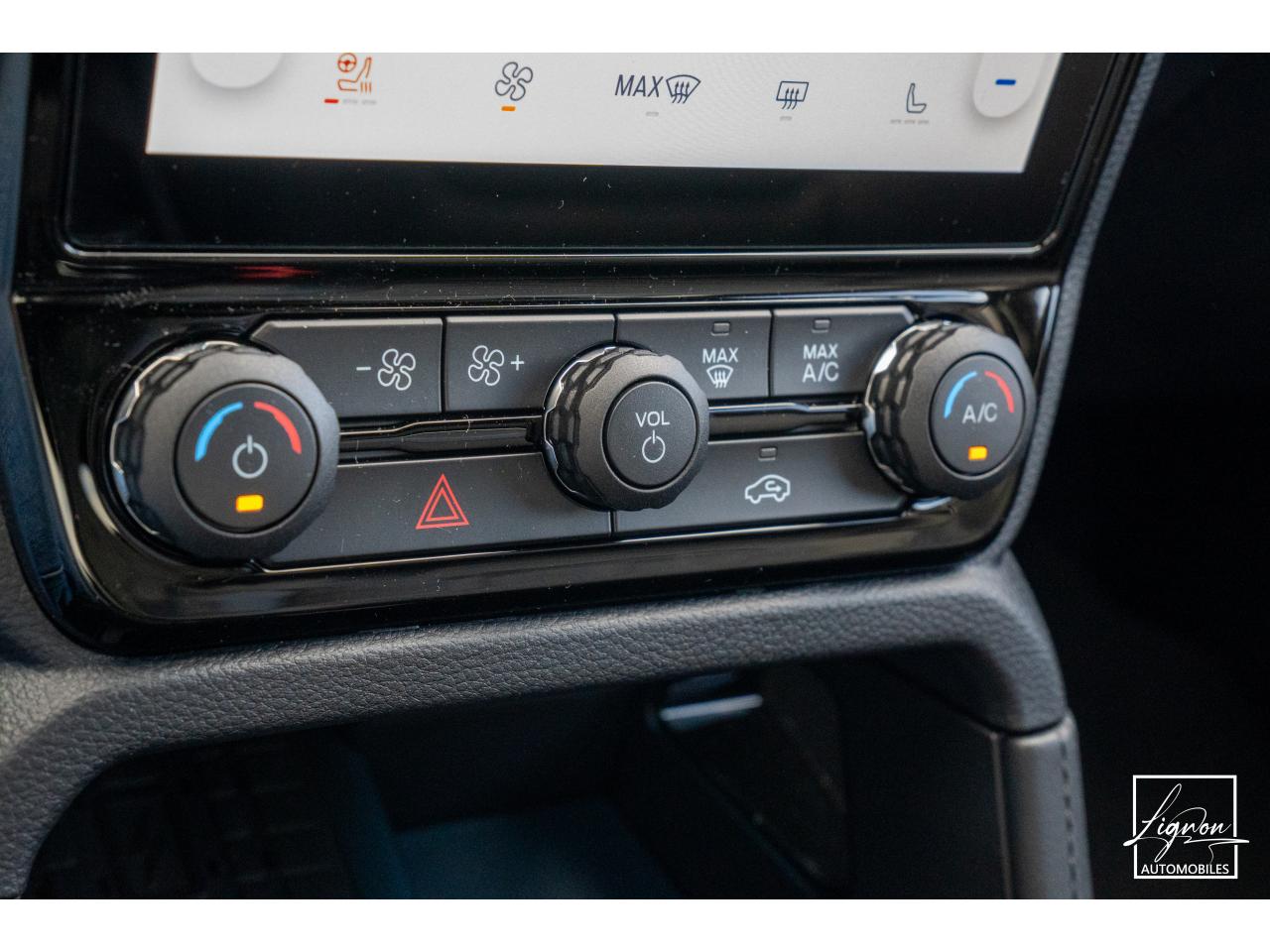 Photo FORD RANGER Platinum 3.0 V6  - 240 - BVA 2026 Double Cabine 4 places - TVA Apparente - à partir de 626 euros