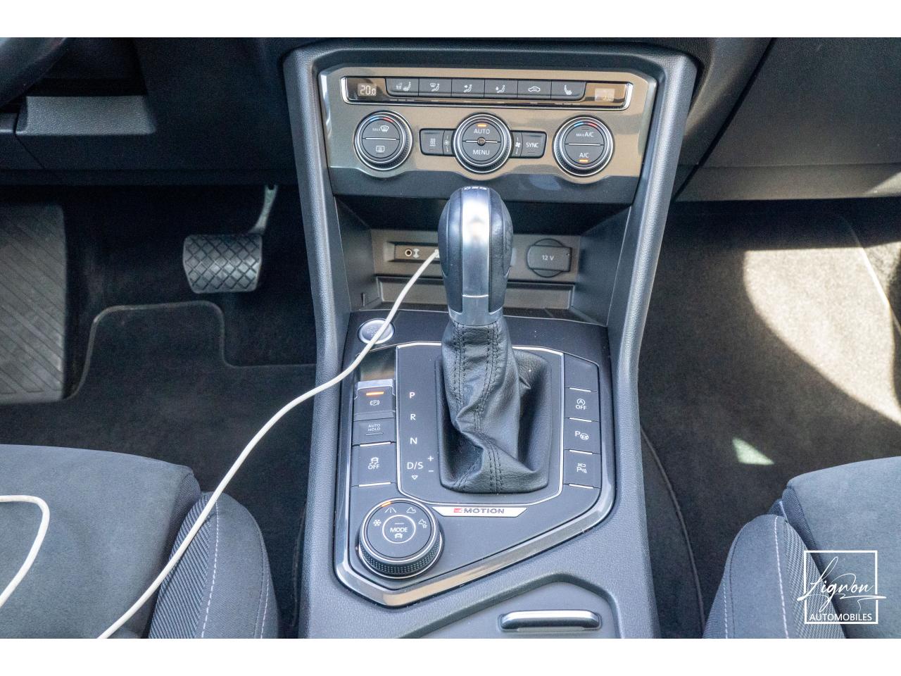 Photo VOLKSWAGEN TIGUAN 2.0 BI-TDI 240 ch R-LINE 4MOTION FULL OPTION ! - à partir de 469 euros