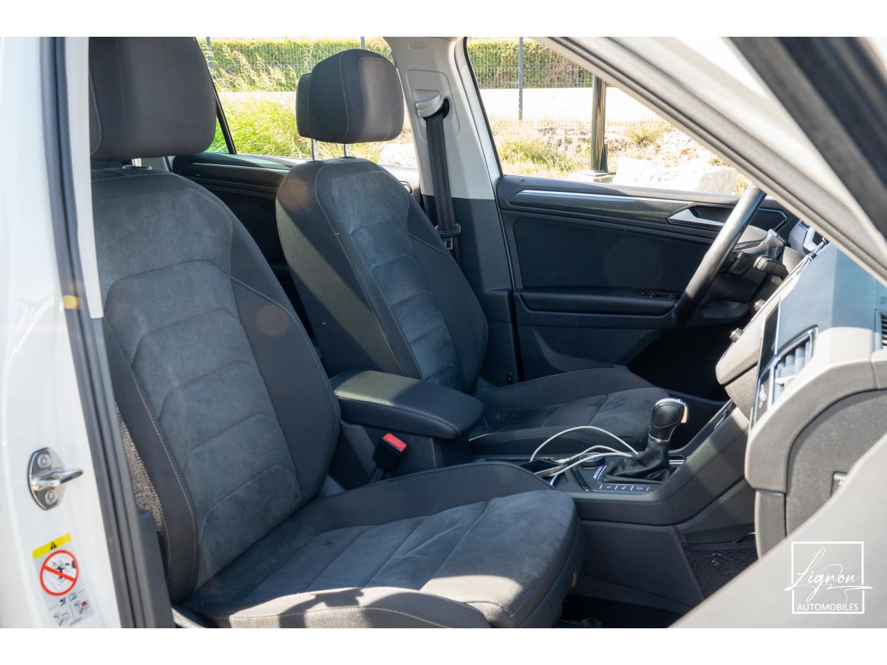 Photo VOLKSWAGEN TIGUAN 2.0 BI-TDI 240 ch R-LINE 4MOTION FULL OPTION ! - à partir de 469 euros