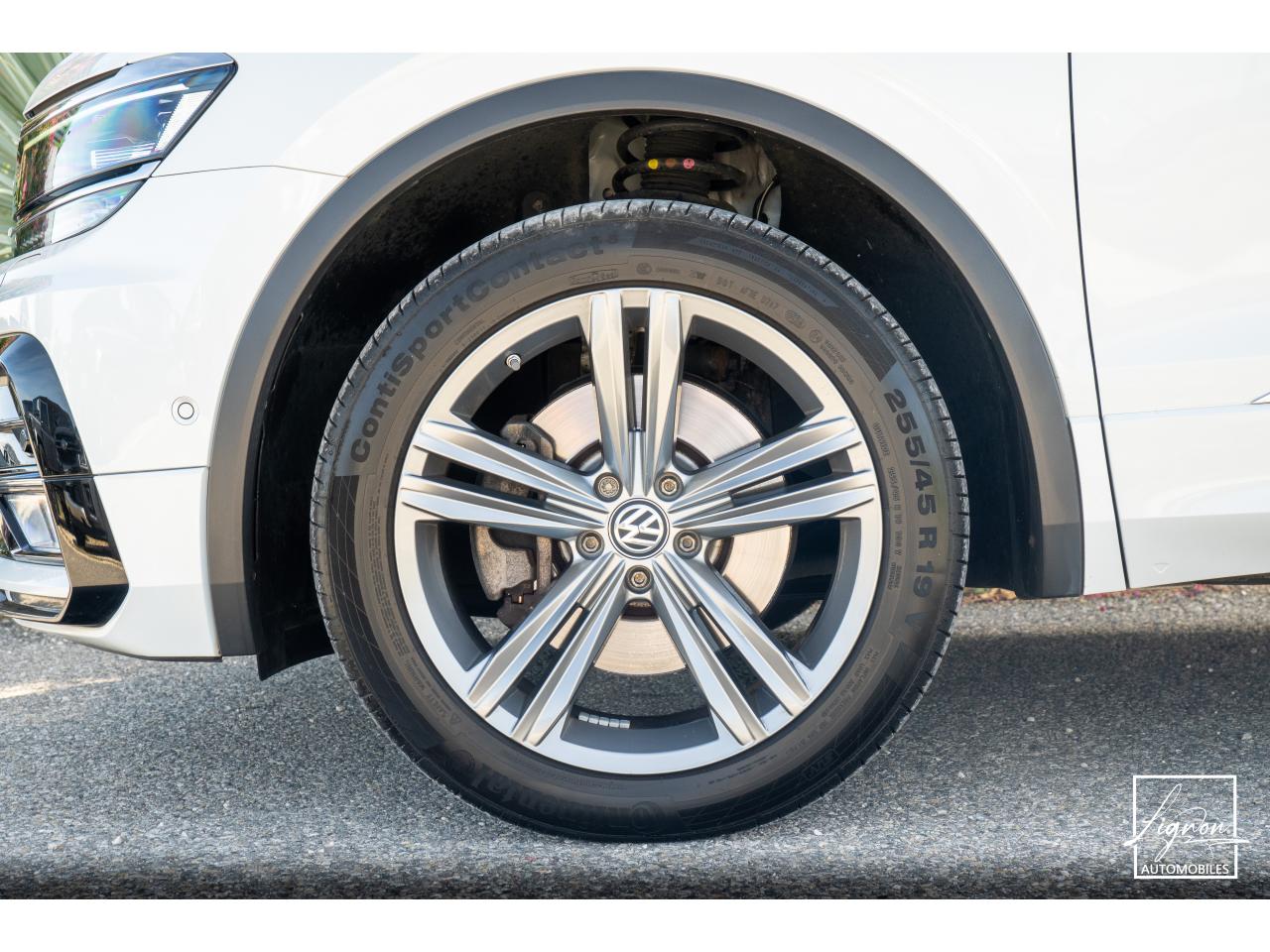Photo VOLKSWAGEN TIGUAN 2.0 BI-TDI 240 ch R-LINE 4MOTION FULL OPTION ! - à partir de 469 euros
