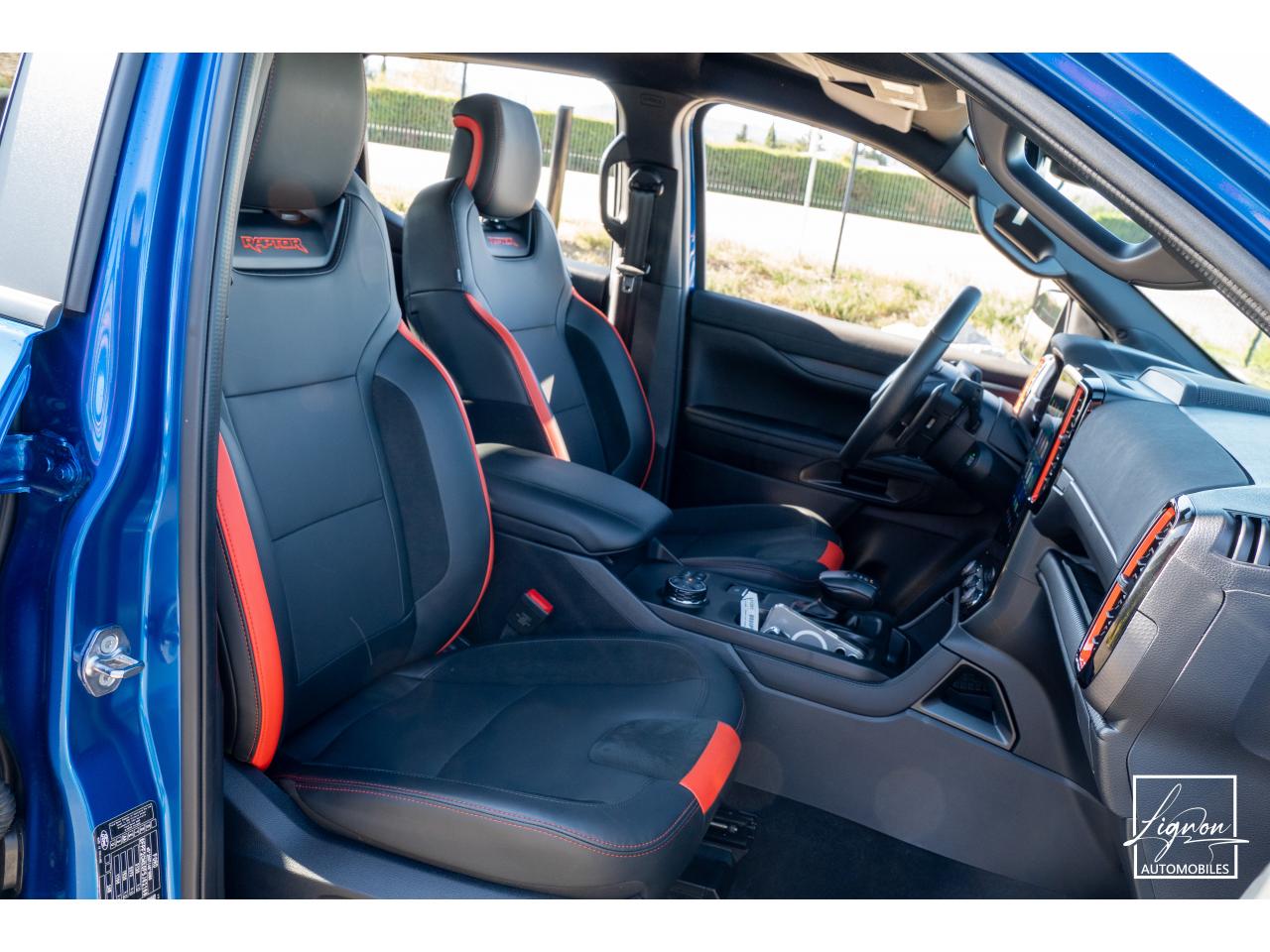 Photo FORD RANGER Raptor 3.0 V6 2026 EcoBoost - 292 - BVA - 4 Places TVA Apparente - à partir de 745 euros