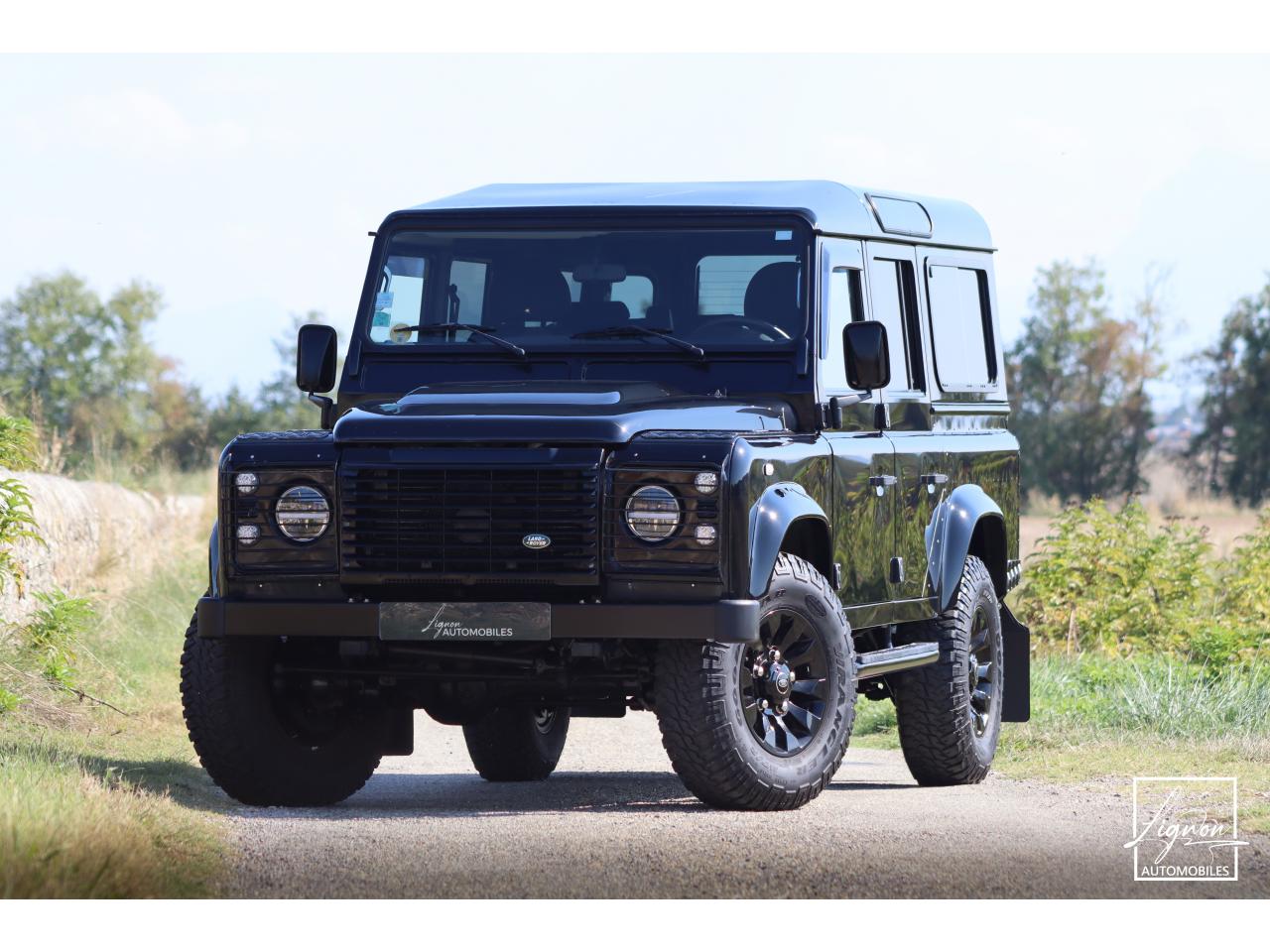 LAND ROVER DEFENDER 110 2.2 Td4 SW 5 places 'S' Noir Santorini