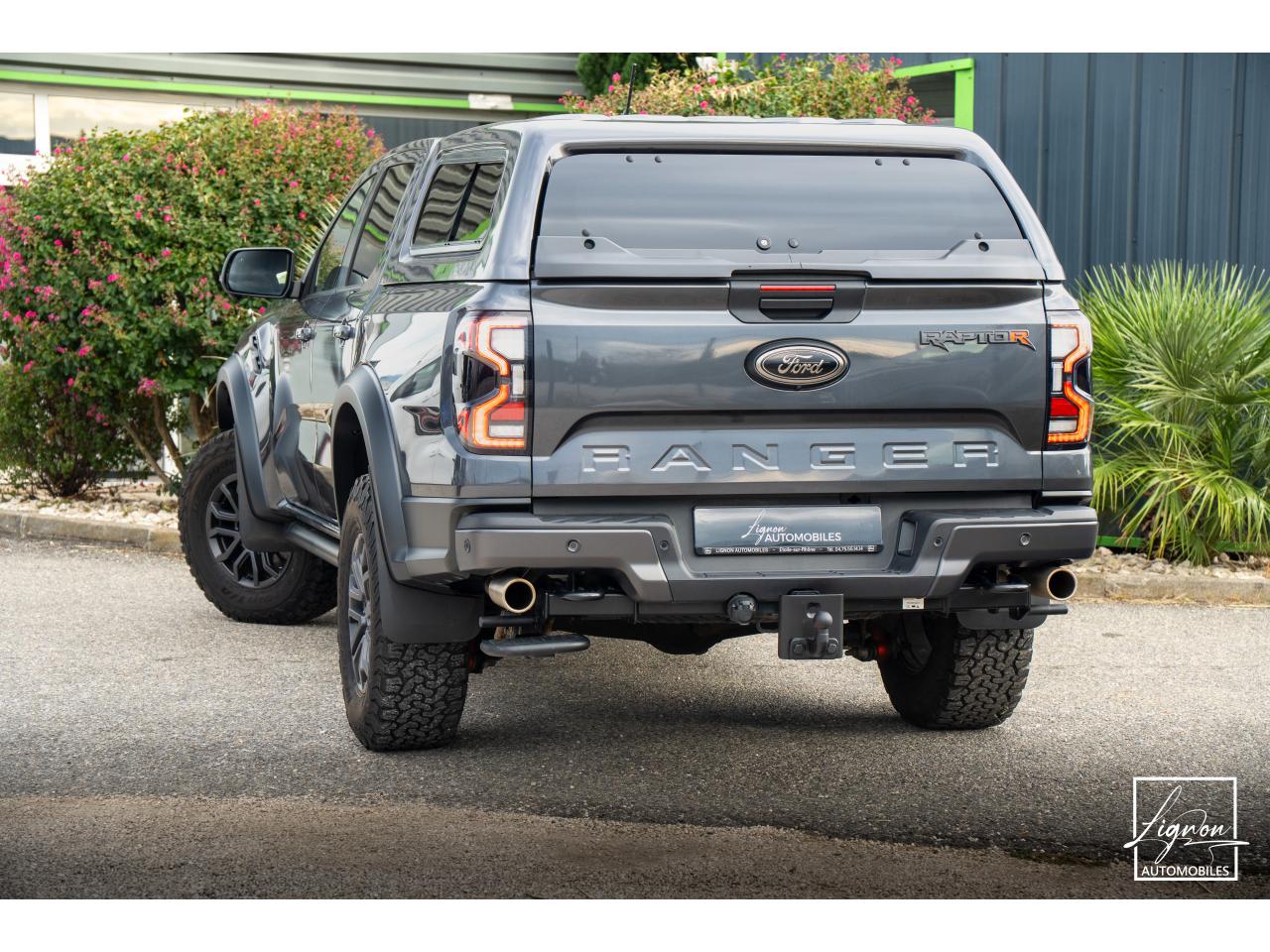 Photo FORD RANGER Raptor 3.0 V6 EcoBoost - 292 - BVA S&S e-AWD Double Cabine avec Hard Top - à partir de 530 euros