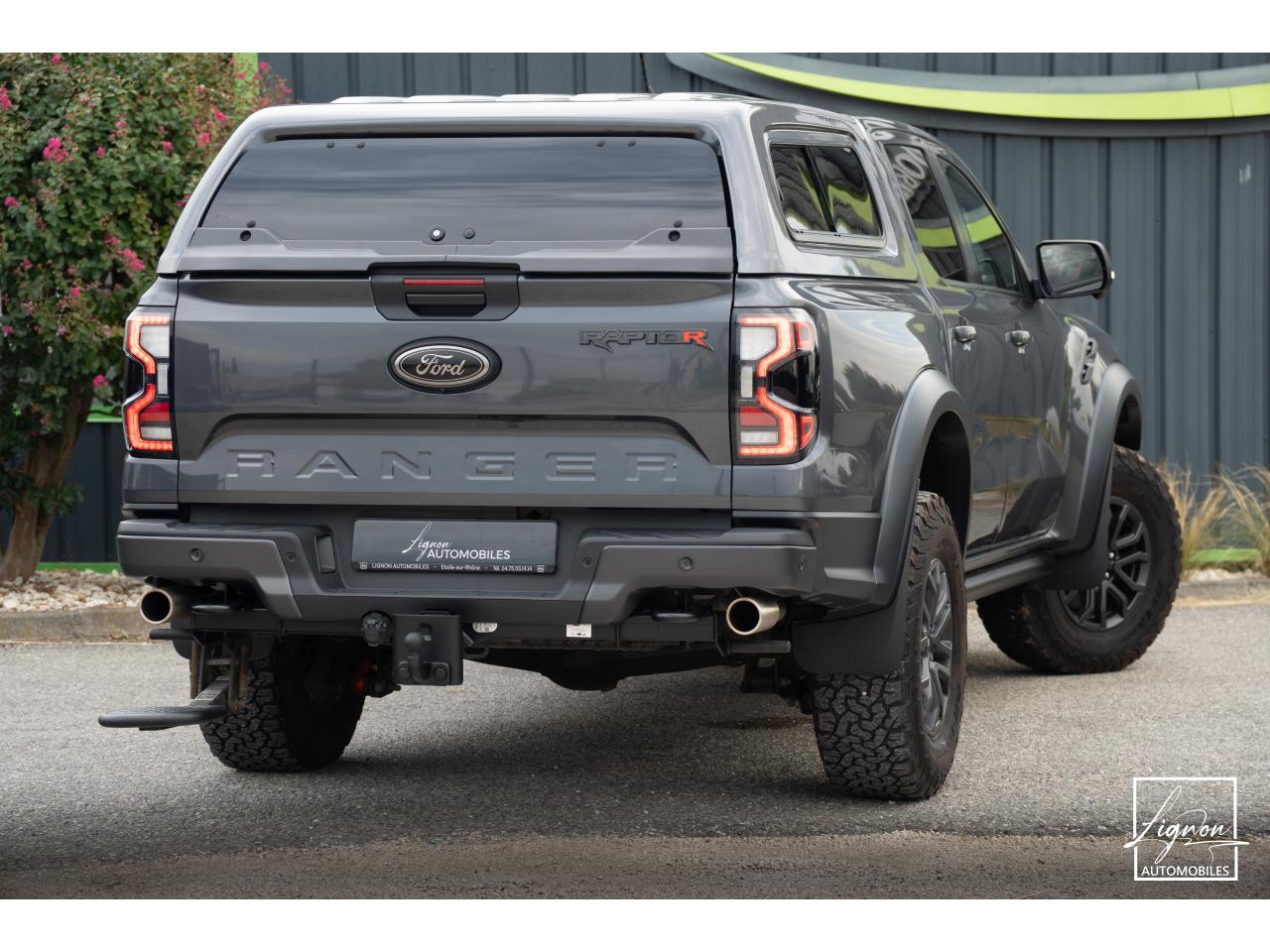 Photo FORD RANGER Raptor 3.0 V6 EcoBoost - 292 - BVA S&S e-AWD Double Cabine avec Hard Top - à partir de 530 euros