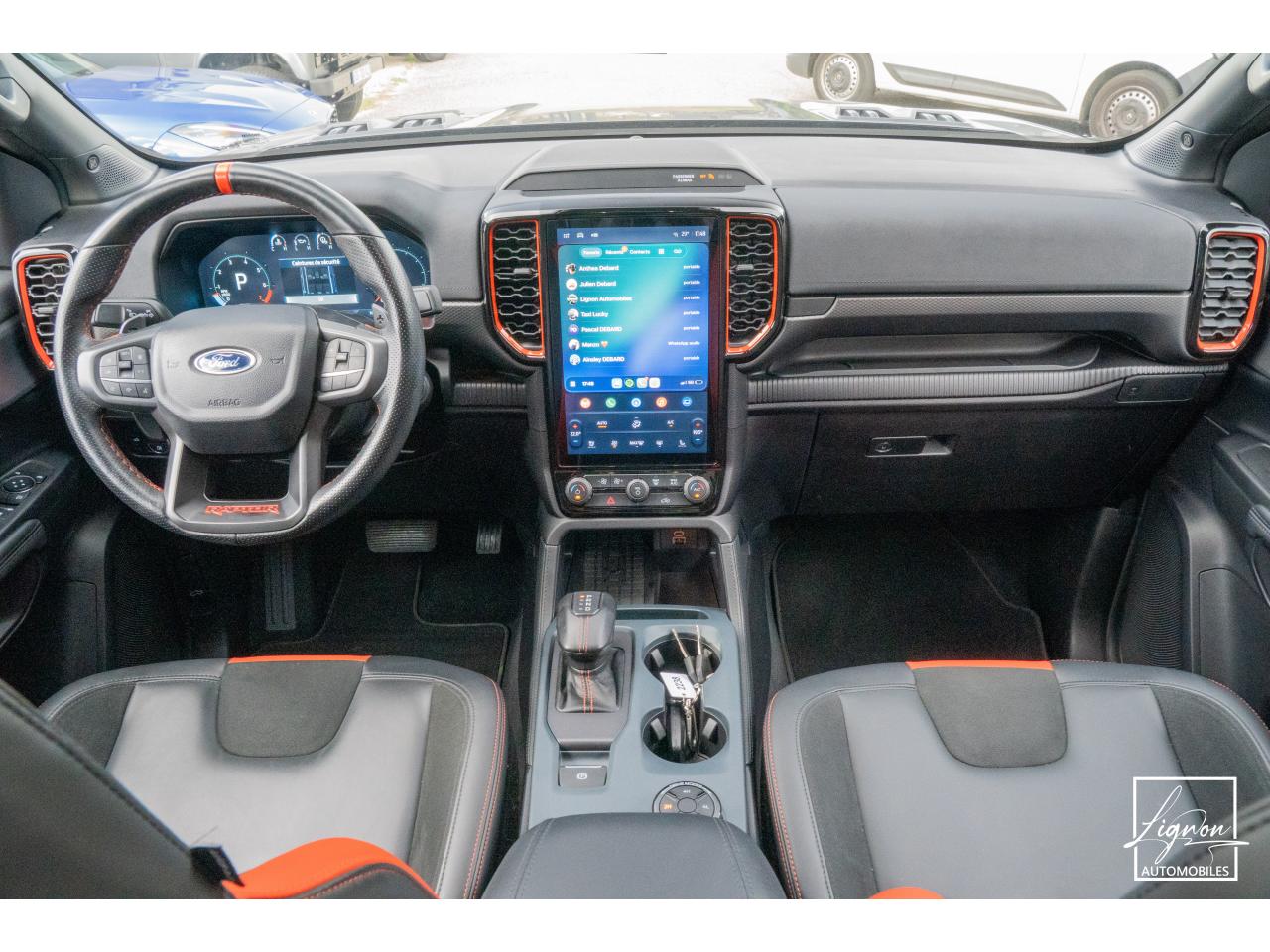 Photo FORD RANGER Raptor 3.0 V6 EcoBoost - 292 - BVA S&S e-AWD Double Cabine avec Hard Top - à partir de 530 euros