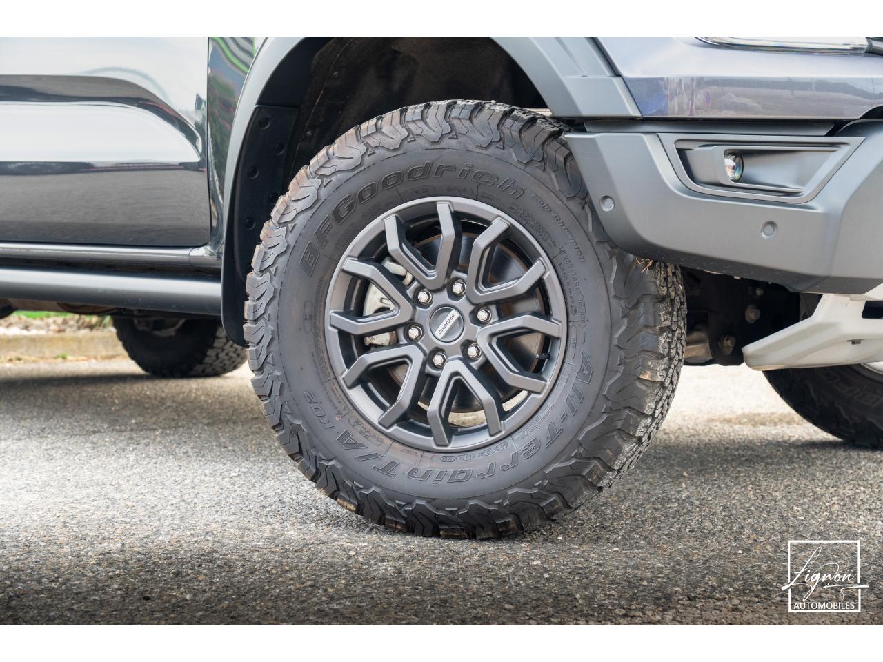 Photo FORD RANGER Raptor 3.0 V6 EcoBoost - 292 - BVA S&S e-AWD Double Cabine avec Hard Top - à partir de 530 euros