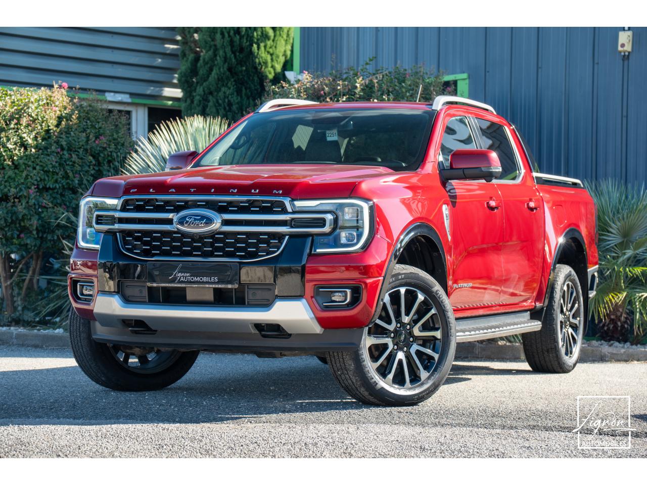Photo FORD RANGER Platinum 3.0 V6 - 240 - BVA10  Double Cabine