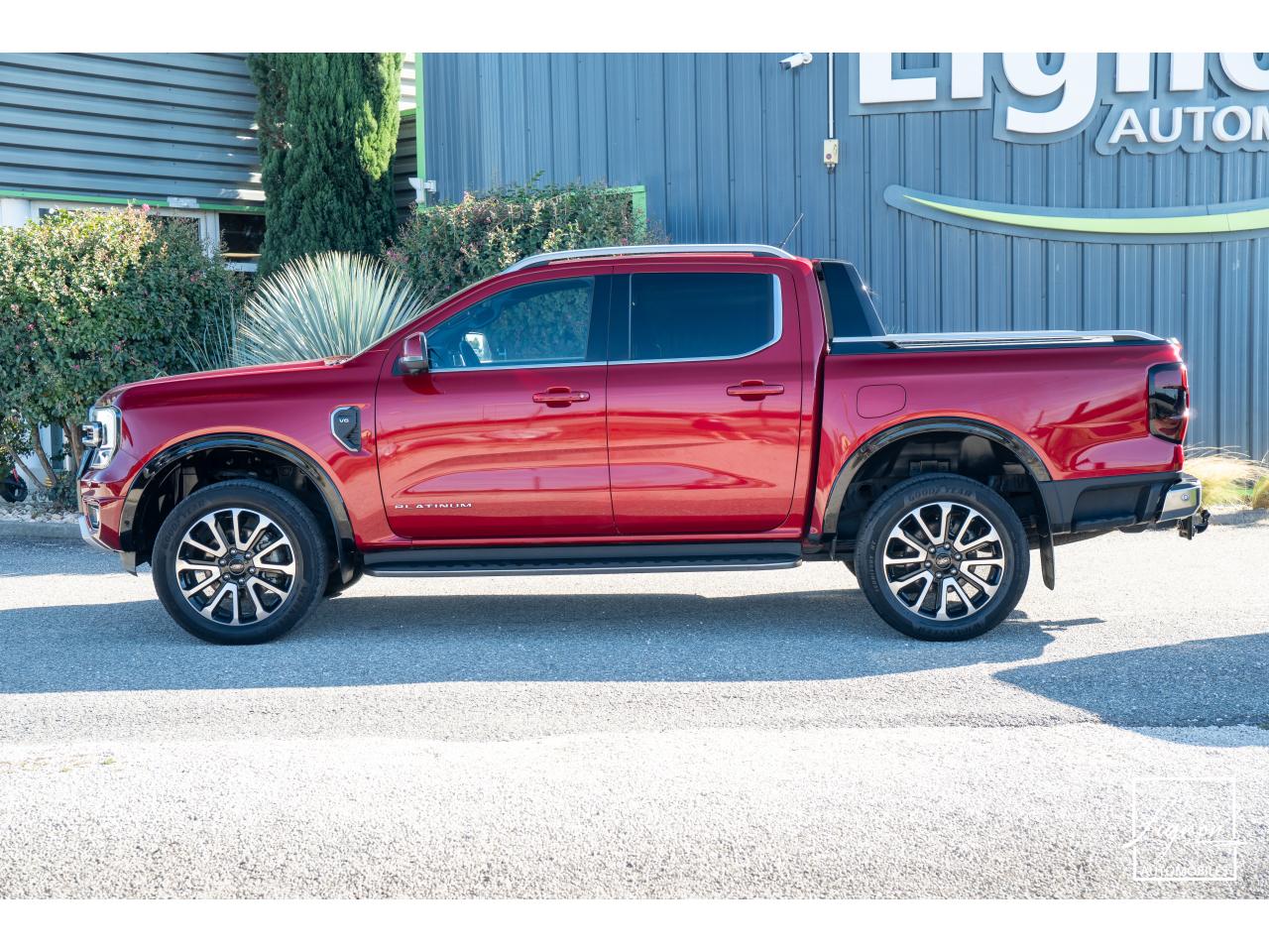 Photo FORD RANGER Platinum 3.0 V6 - 240 - BVA10  Double Cabine