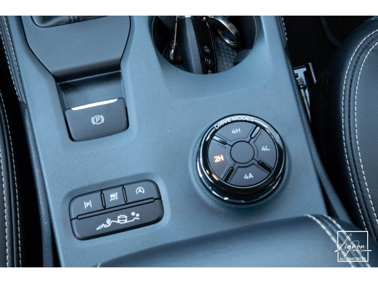 Photo FORD RANGER Platinum 3.0 V6 - 240 - BVA10  Double Cabine