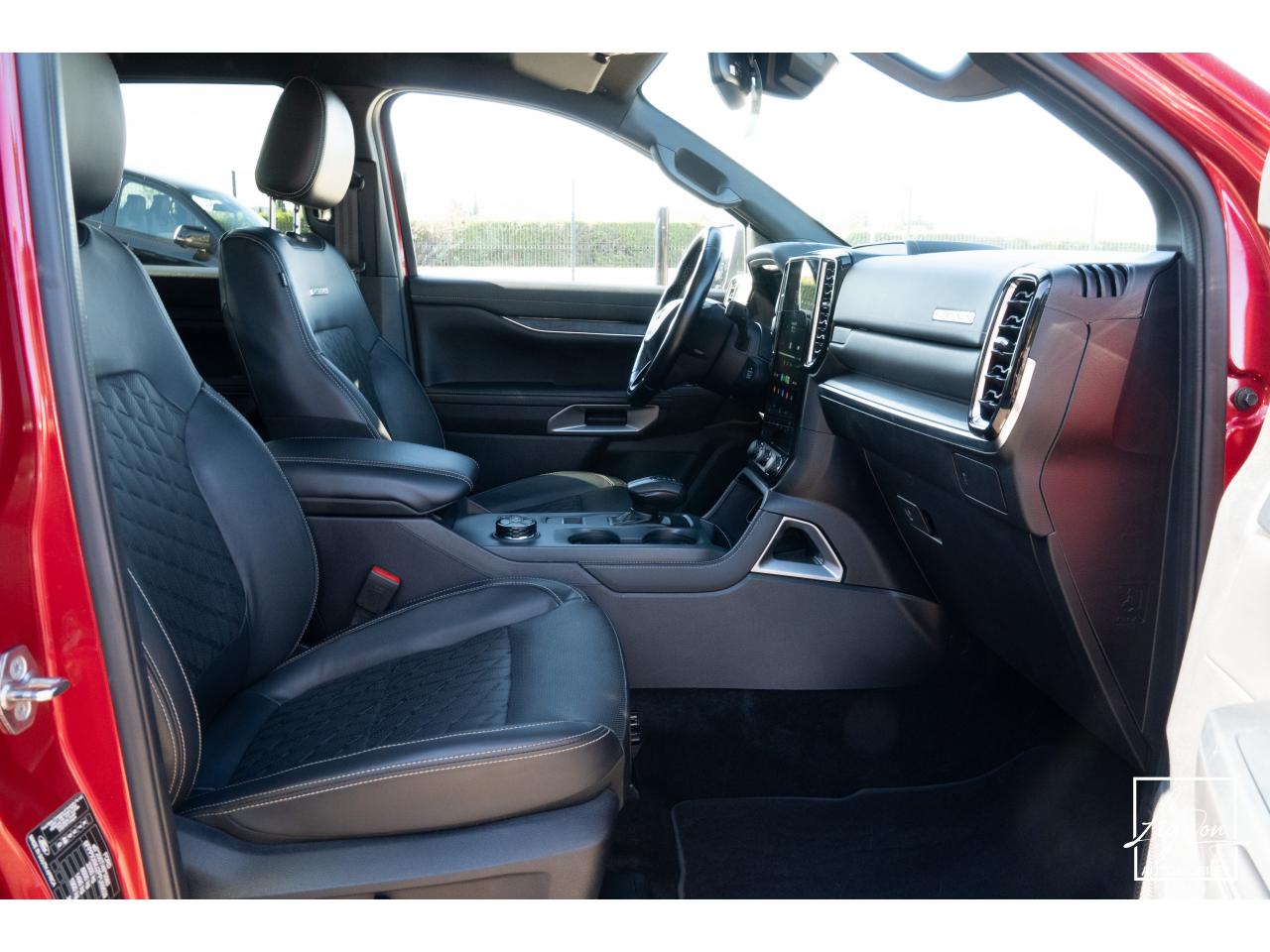 Photo FORD RANGER Platinum 3.0 V6 - 240 - BVA10  Double Cabine