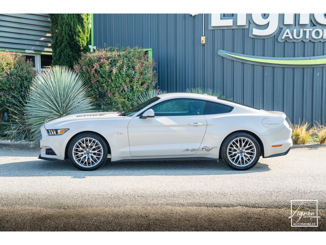 Photo FORD MUSTANG GT Fastback Coupé 5.0 V8 Ti-VCT 421 ch BVA - Phase 1 - 2015