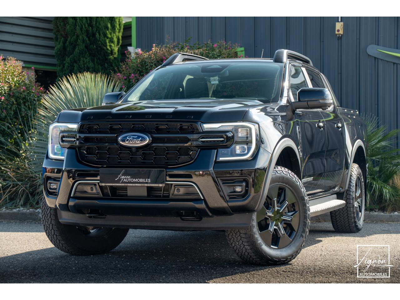 Photo FORD RANGER Stormtrak 2.3 EcoBoost GTDi PHEV - 281 - BVA - 1er main - FULL Options