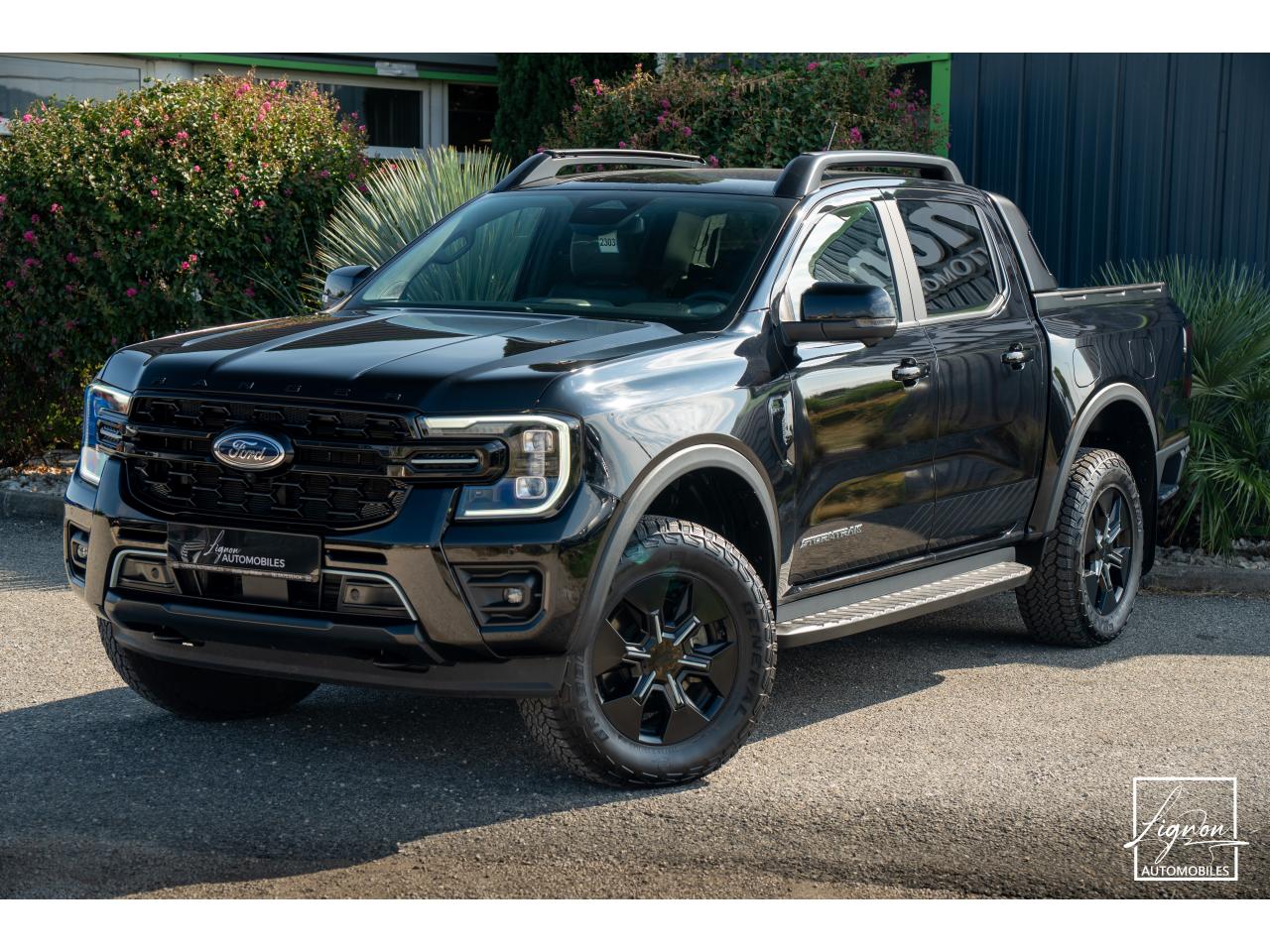 Photo FORD RANGER Stormtrak 2.3 EcoBoost GTDi PHEV - 281 - BVA - 1er main - FULL Options