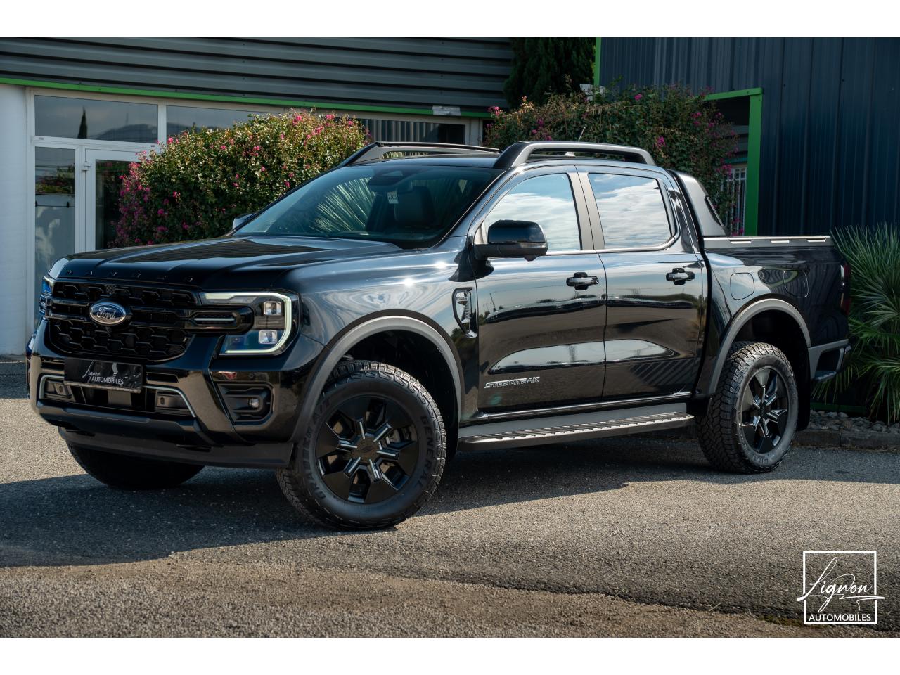Photo FORD RANGER Stormtrak 2.3 EcoBoost GTDi PHEV - 281 - BVA - 1er main - FULL Options