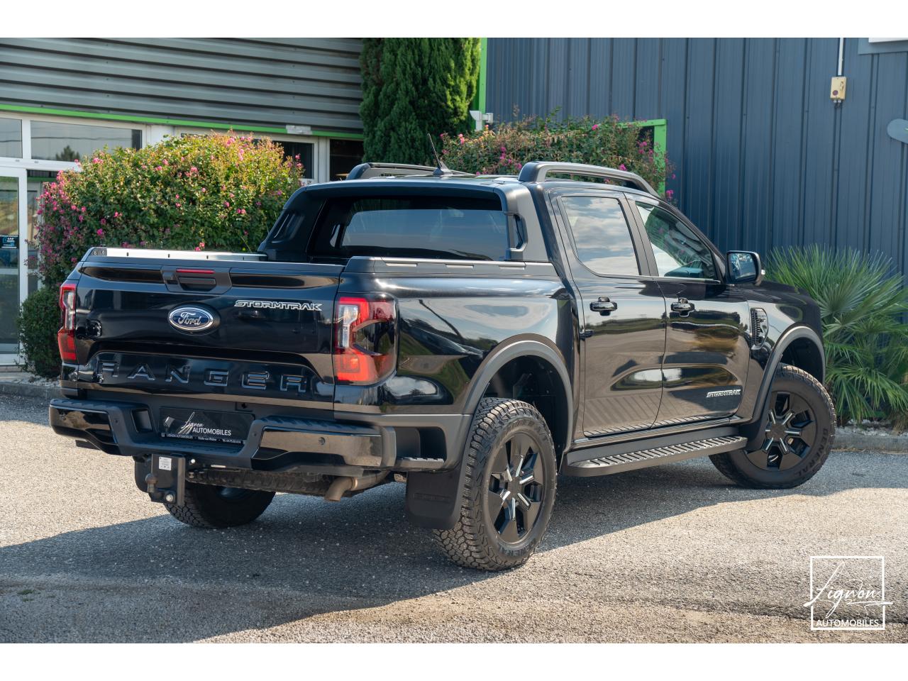 Photo FORD RANGER Stormtrak 2.3 EcoBoost GTDi PHEV - 281 - BVA - 1er main - FULL Options