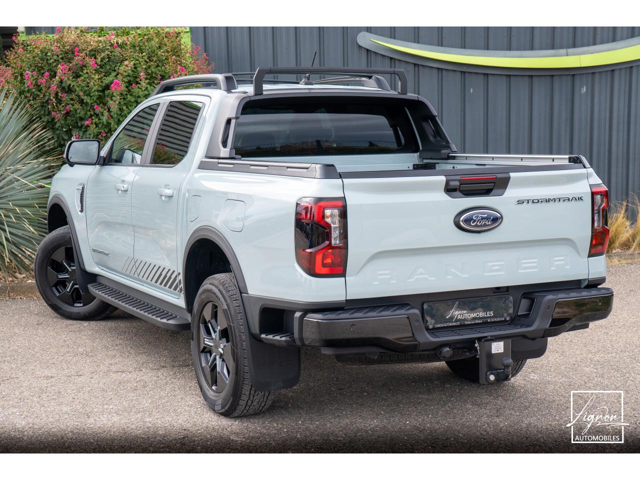 Photo FORD RANGER Stormtrak 2.3 EcoBoost GTDi PHEV - 281 - BVA e-AWD  2025 Double Cabine - TVA Apparente