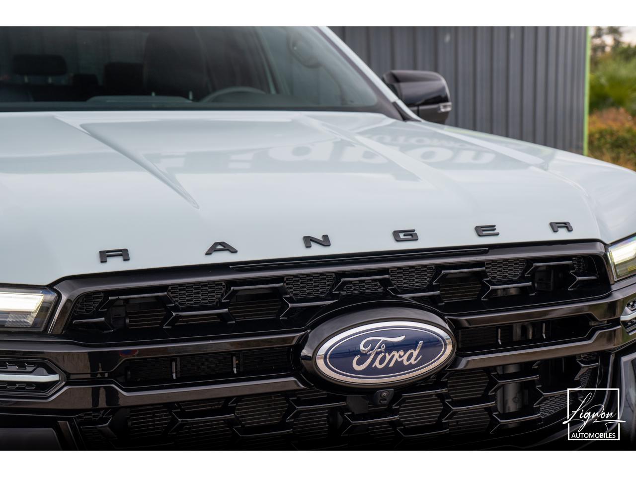 Photo FORD RANGER Stormtrak 2.3 EcoBoost GTDi PHEV - 281 - BVA e-AWD  2025 Double Cabine - TVA Apparente