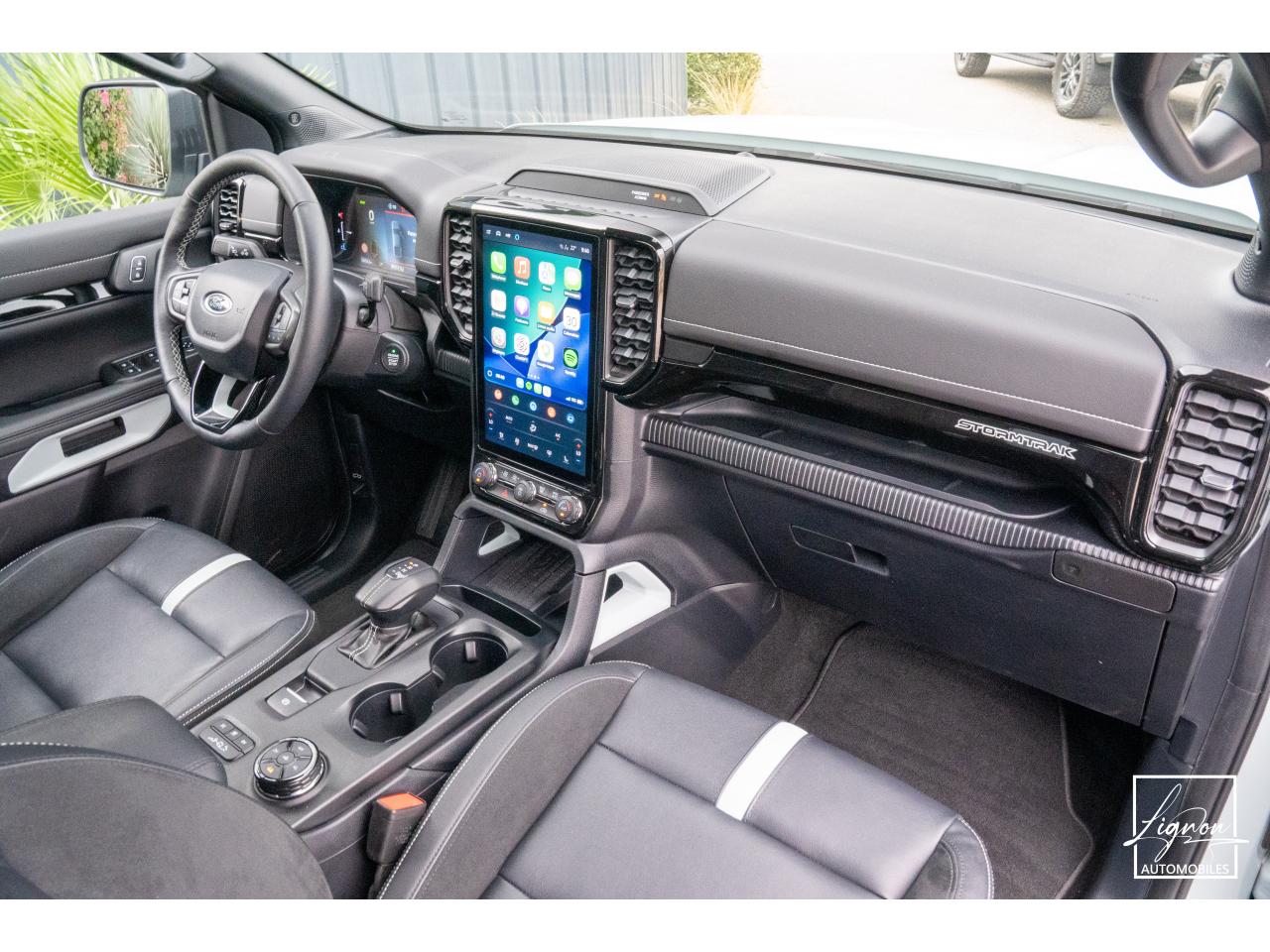 Photo FORD RANGER Stormtrak 2.3 EcoBoost GTDi PHEV - 281 - BVA e-AWD  2025 Double Cabine - TVA Apparente