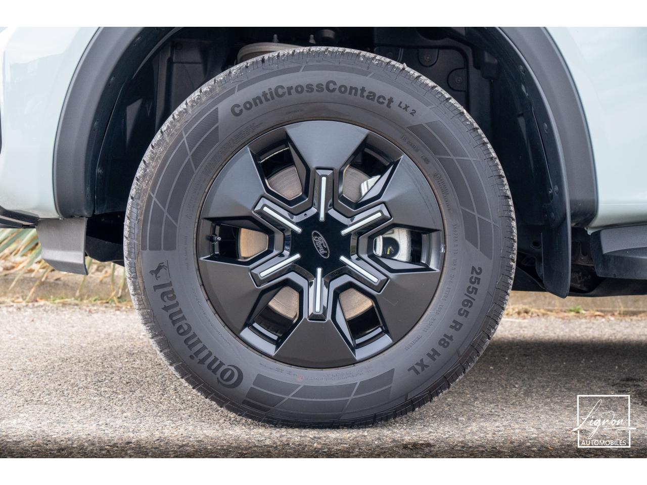 Photo FORD RANGER Stormtrak 2.3 EcoBoost GTDi PHEV - 281 - BVA e-AWD  2025 Double Cabine - TVA Apparente