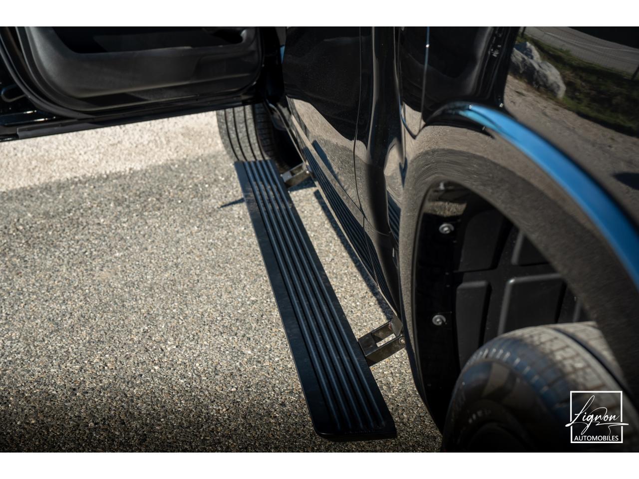 Photo DODGE RAM 1500 Laramie Night Edition Crewcab 5.7 V8 400 CH eTORQUE