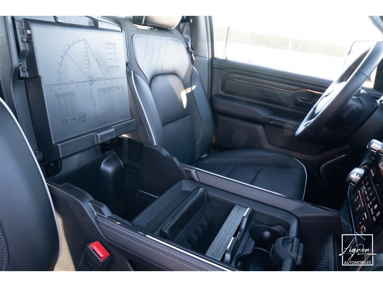 Photo DODGE RAM 1500 CREW LIMITED NIGHT EDITION RAMBOX HAYON MULTI 5.7 V8 400 CH eTORQUE