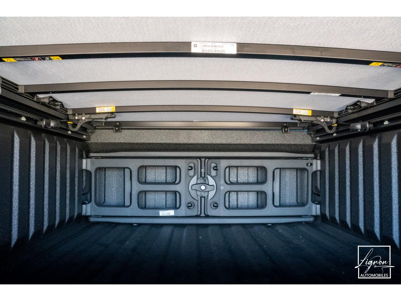 Photo DODGE RAM 1500 CREW LIMITED NIGHT EDITION RAMBOX HAYON MULTI 5.7 V8 400 CH eTORQUE
