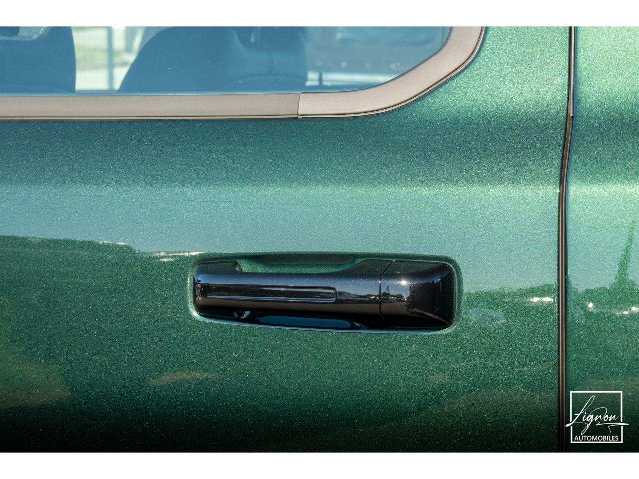 Photo DODGE RAM 1500 CREW LIMITED NIGHT EDITION RAMBOX HAYON MULTI 5.7 V8 400 CH eTORQUE