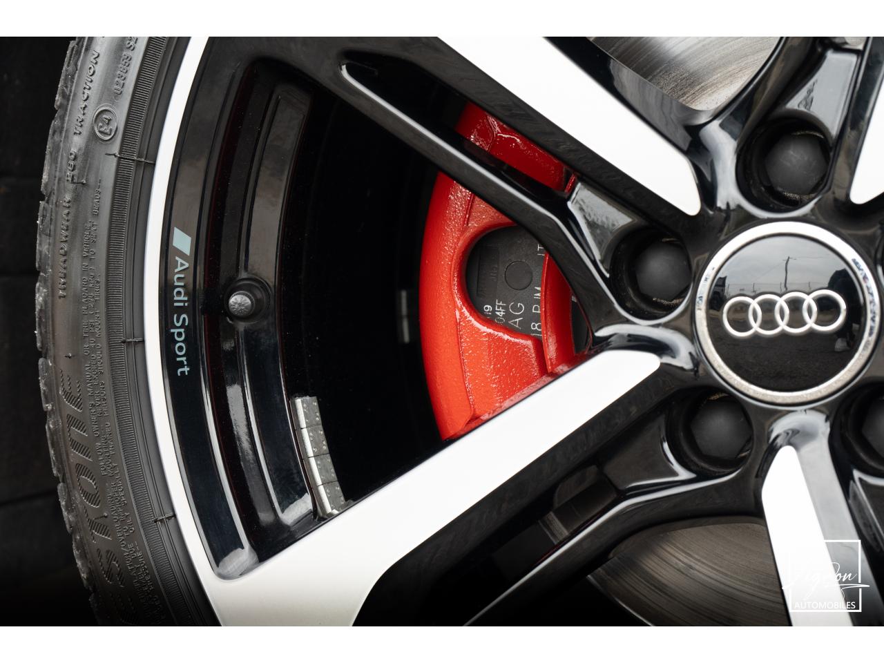 Photo AUDI TT Coupé 2.0 40 TFSI - 197 CH - BVA S-tronic  S-Line - 2019 - 30 000km