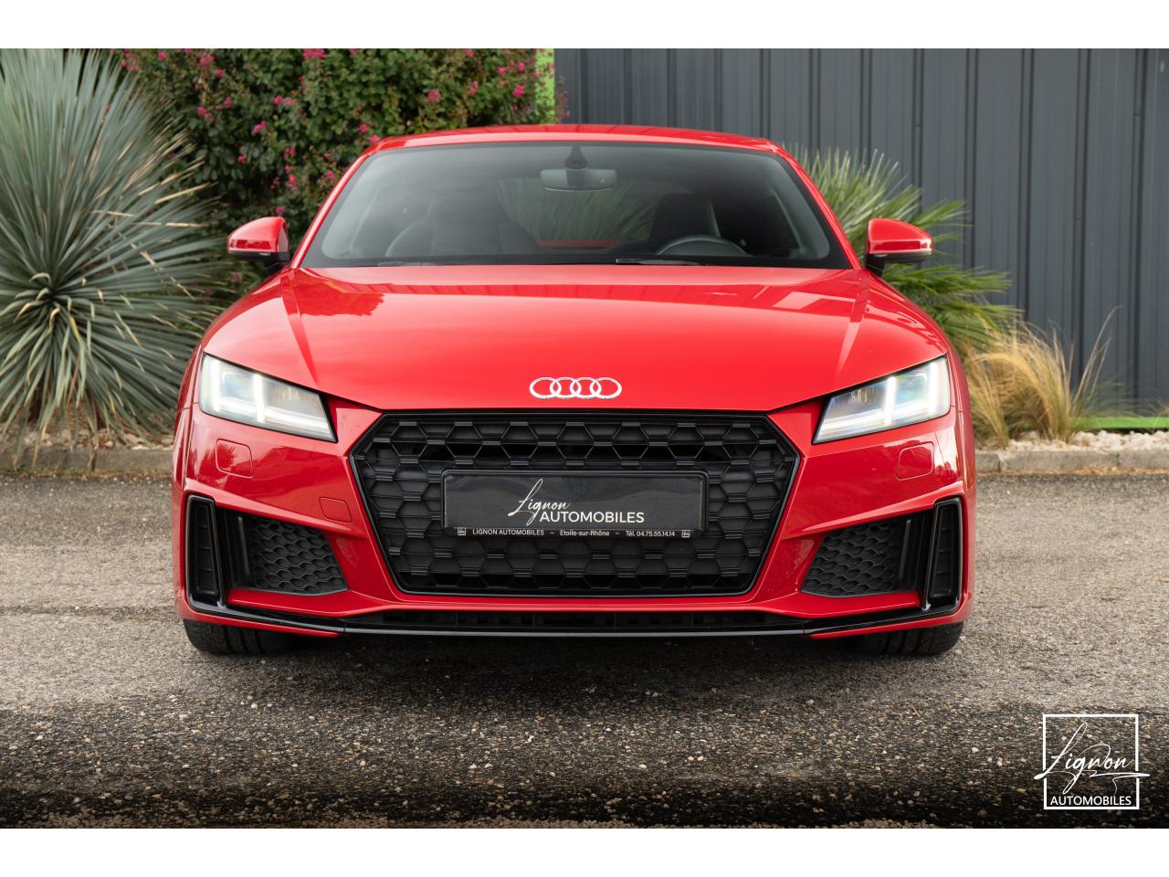 Photo AUDI TT Coupé 2.0 40 TFSI - 197 CH - BVA S-tronic  S-Line - 2019 - 30 000km