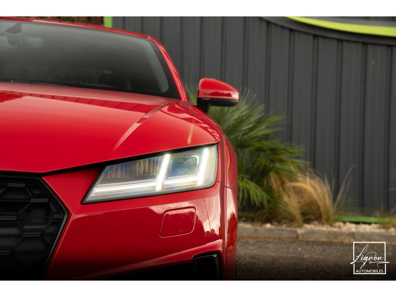 Photo AUDI TT Coupé 2.0 40 TFSI - 197 CH - BVA S-tronic  S-Line - 2019 - 30 000km