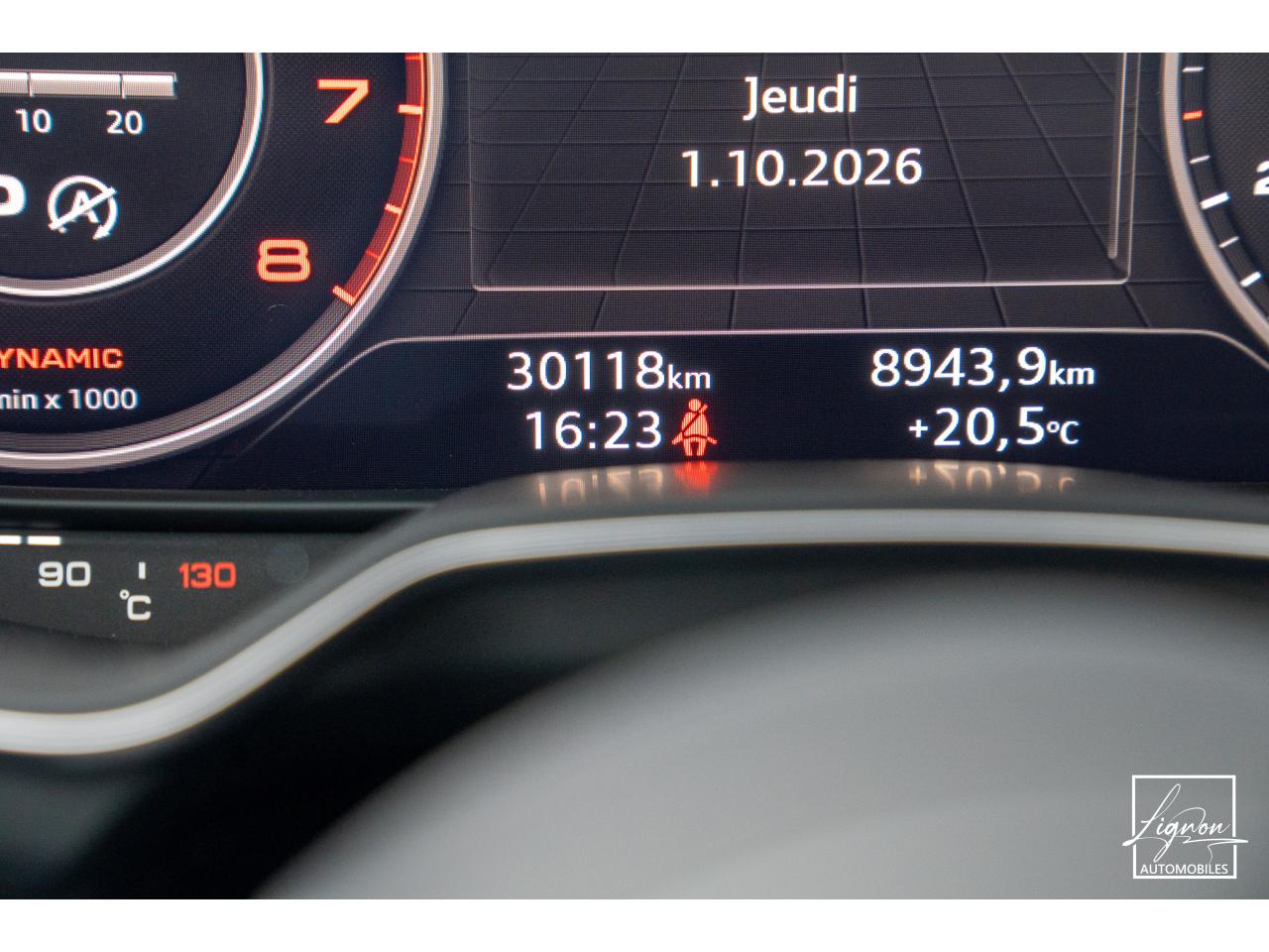 Photo AUDI TT Coupé 2.0 40 TFSI - 197 CH - BVA S-tronic  S-Line - 2019 - 30 000km