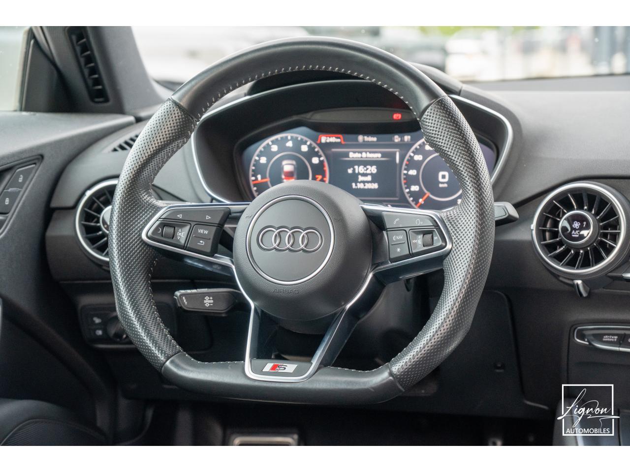 Photo AUDI TT Coupé 2.0 40 TFSI - 197 CH - BVA S-tronic  S-Line - 2019 - 30 000km
