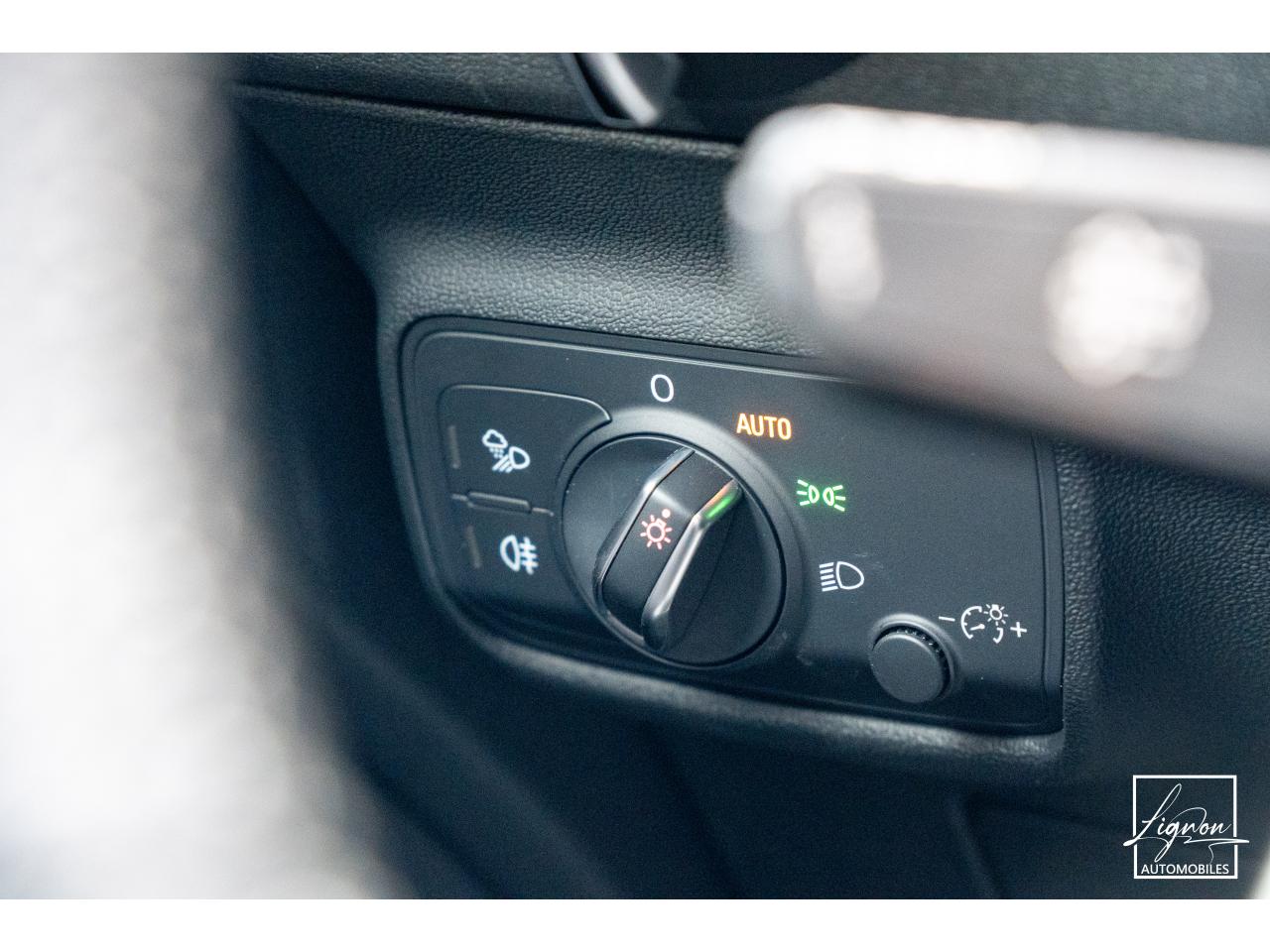 Photo AUDI TT Coupé 2.0 40 TFSI - 197 CH - BVA S-tronic  S-Line - 2019 - 30 000km