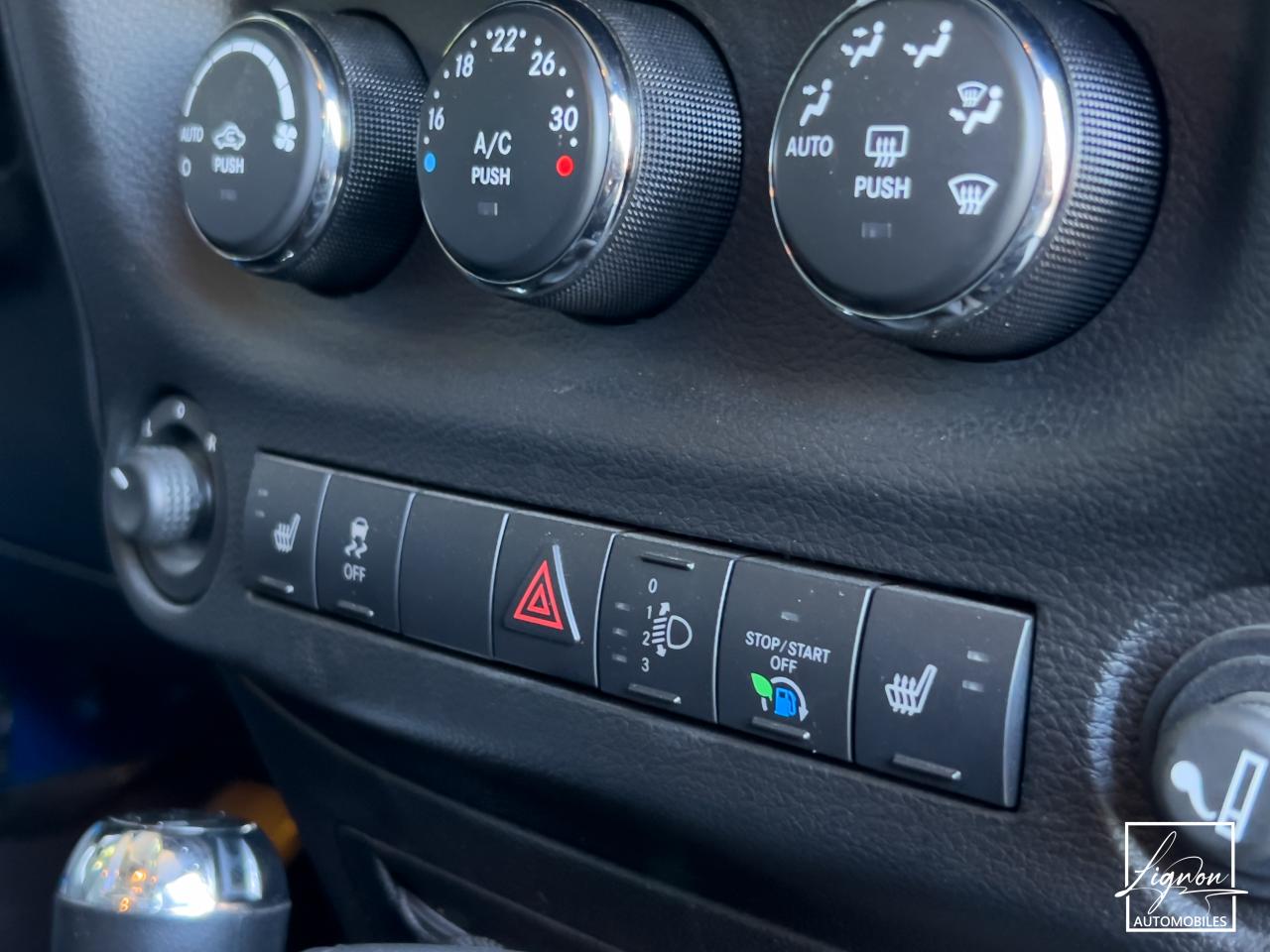 Photo JEEP WRANGLER 2.8 CRD BVM6 200 ch Unlimited Polar Edition