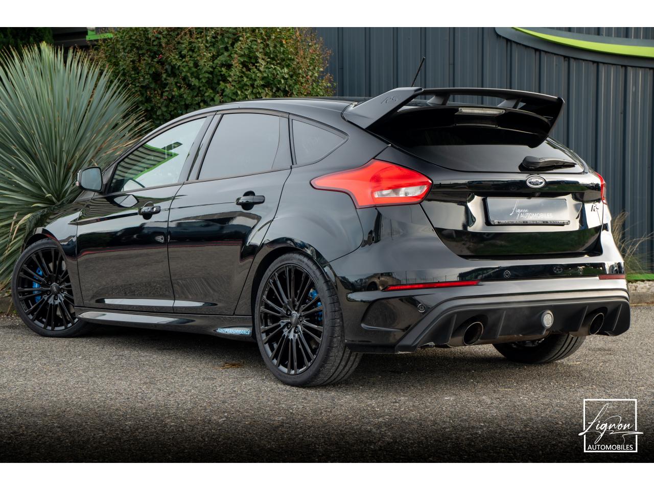 Photo FORD FOCUS RS 2.3 EcoBoost - 350 CH  FULL BLACK
