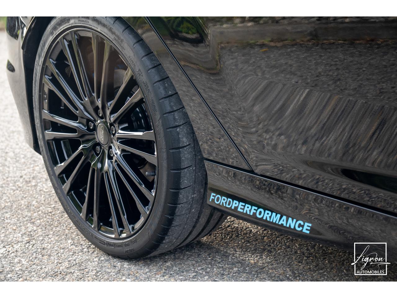 Photo FORD FOCUS RS 2.3 EcoBoost - 350 CH  FULL BLACK