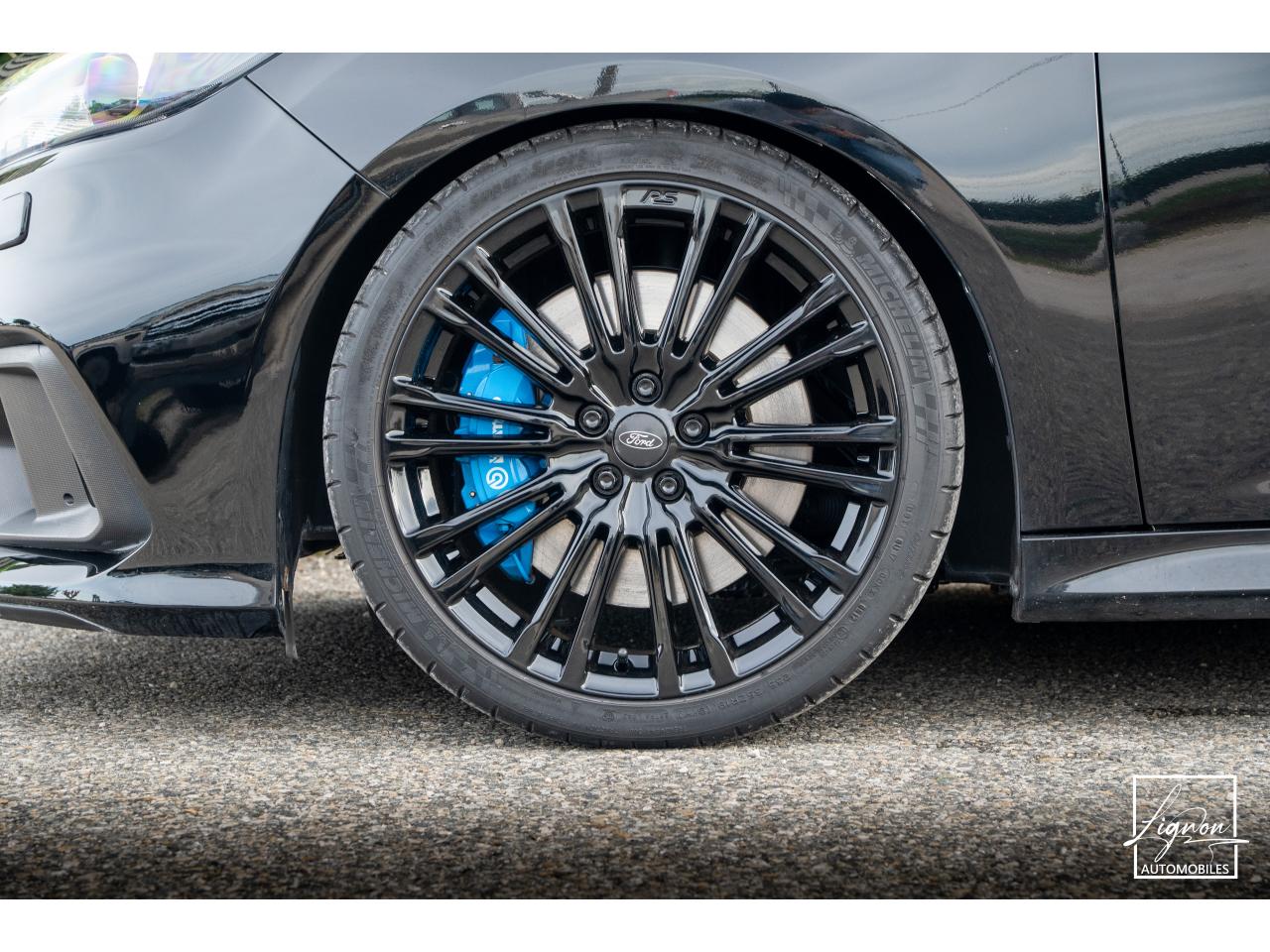 Photo FORD FOCUS RS 2.3 EcoBoost - 350 CH  FULL BLACK