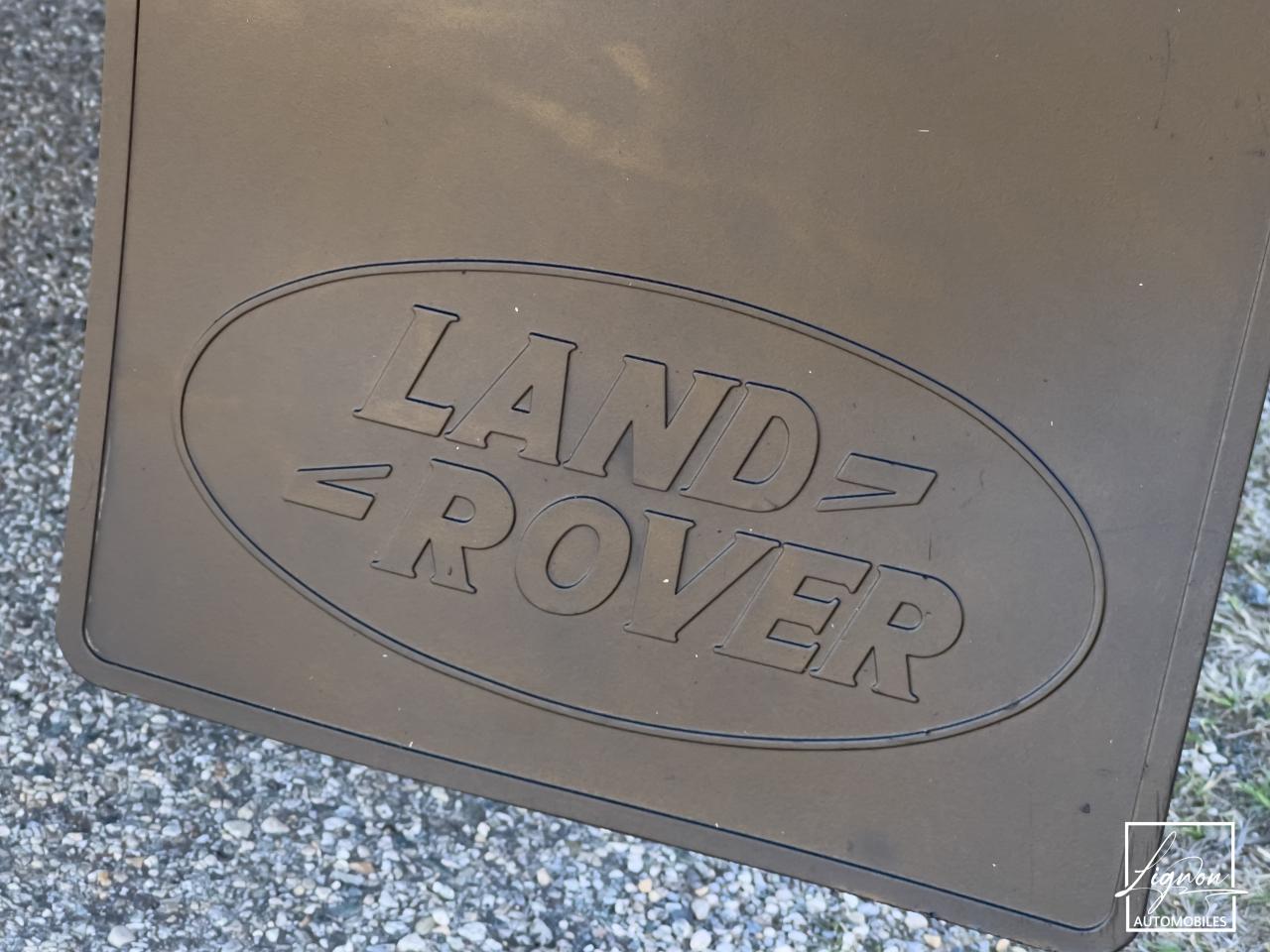 Photo LAND ROVER DEFENDER 110 TD4 2.2 Station Wagon 7 places