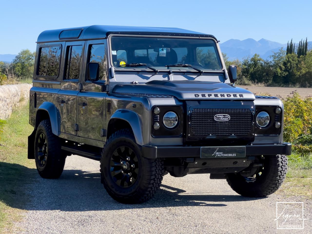 Photo LAND ROVER DEFENDER 110 TD4 2.2 Station Wagon 7 places